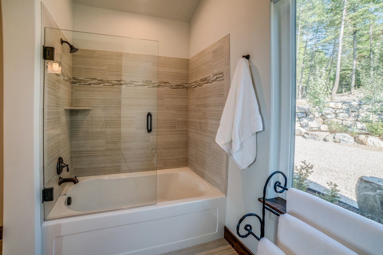 Shower & Tub Repair in Ocean Ridge